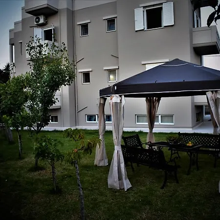 Villa Marilias House *